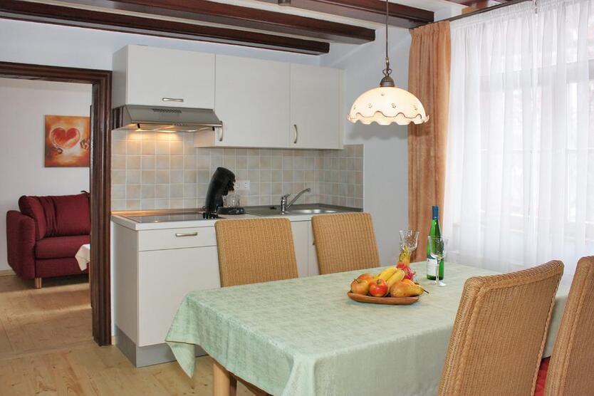 mieten auf Zeit von 1. November bis 31. März 2,5 Zimmerwohnung