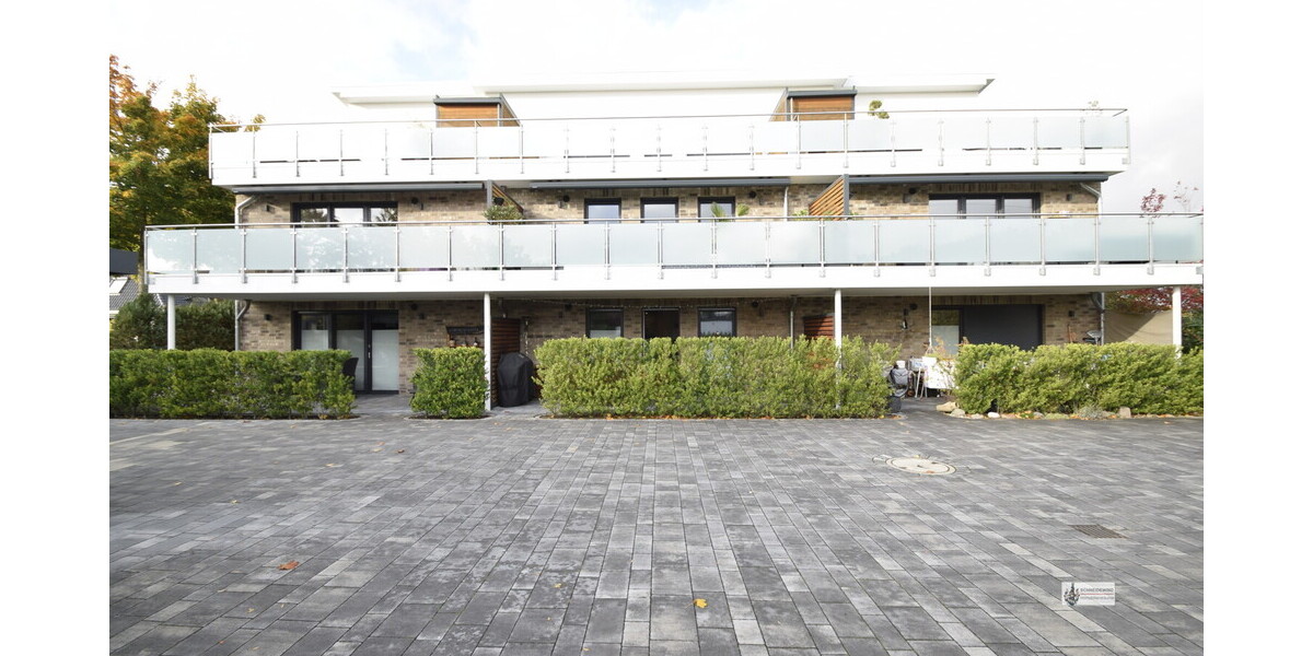 Neu ab 1.7.26 für 2 Personen 2-Zimmer-OG-Wohnung KfW 40+ Bauweise + Aufzug + Balkon + Carport - Etagenwohnung Weyhe | Angebot:25080176