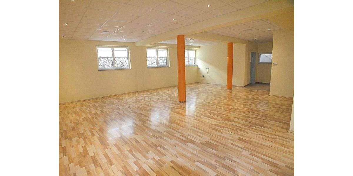 Gewerbeobjekt Obergünzburg - 2 Zimmer, 75 m&sup2;, 510&euro; | Angebot:25743360