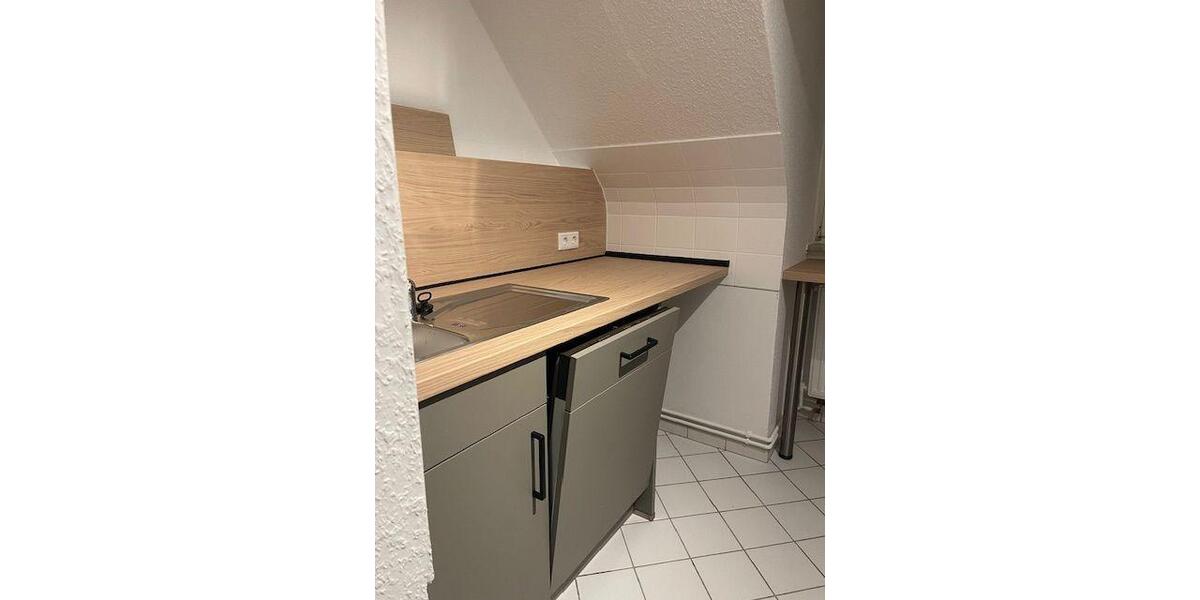 Dachgeschoßwohnung Kassel Vorderer Westen - 2 Zimmer, 49 m&sup2;, 649&euro; | Angebot:24750607
