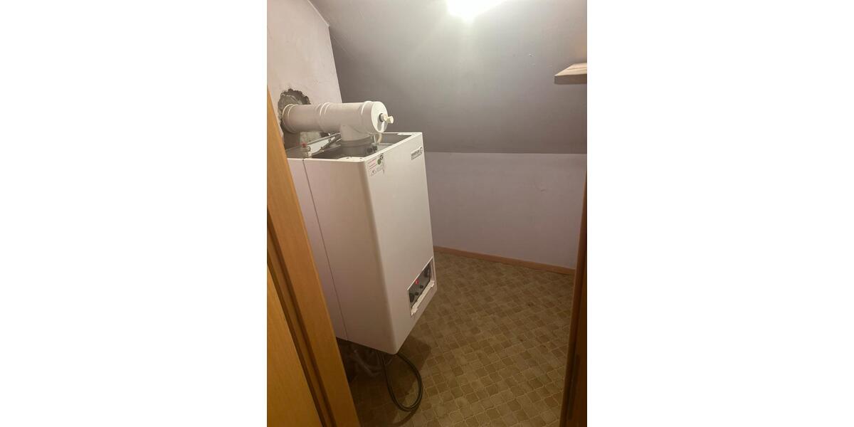 Dachgeschoßwohnung Sindelfingen Sindelfingen (Stadt) - 2 Zimmer, 64 m&sup2;, 865&euro; | Angebot:26646762