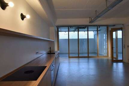 Büro in Düsseldorf 5.275 € 391 m² zimmer