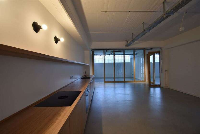 Büro in Düsseldorf 5.275 € 391 m² zimmer
