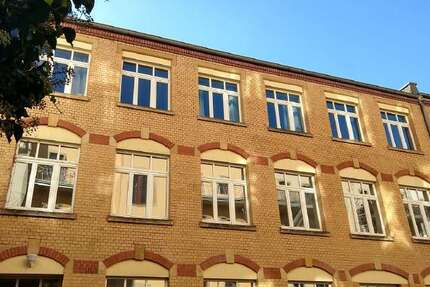 Wohnung zum Mieten in Dresden 1.696 € 154.19 m²