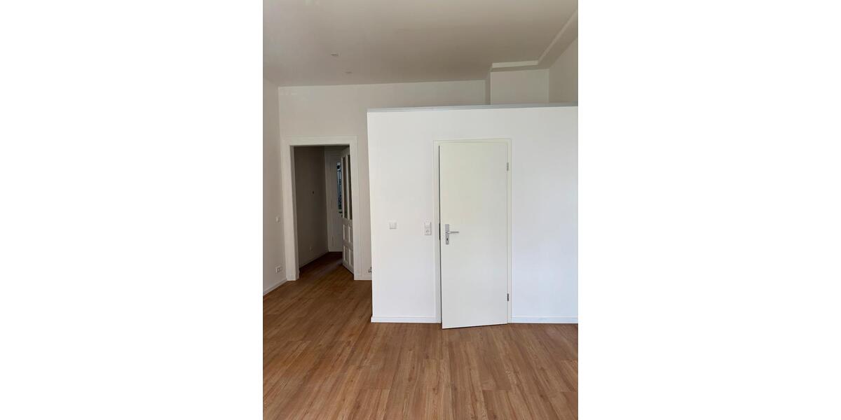 Etagenwohnung Leipzig Altwest - 1 Zimmer, 28 m&sup2;, 325&euro; | Angebot:26678301