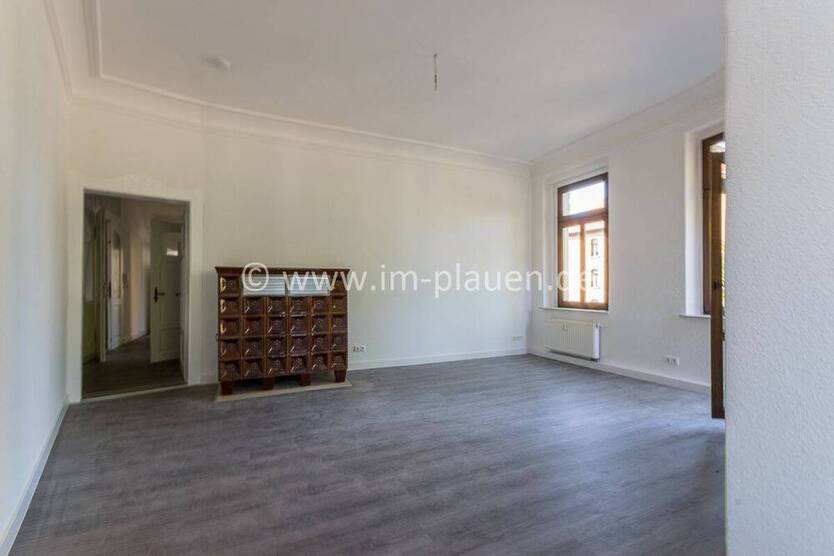 Plauen-Neundorf: 2-Zimmerwohnung mit 92m² & Balkon zu vermieten