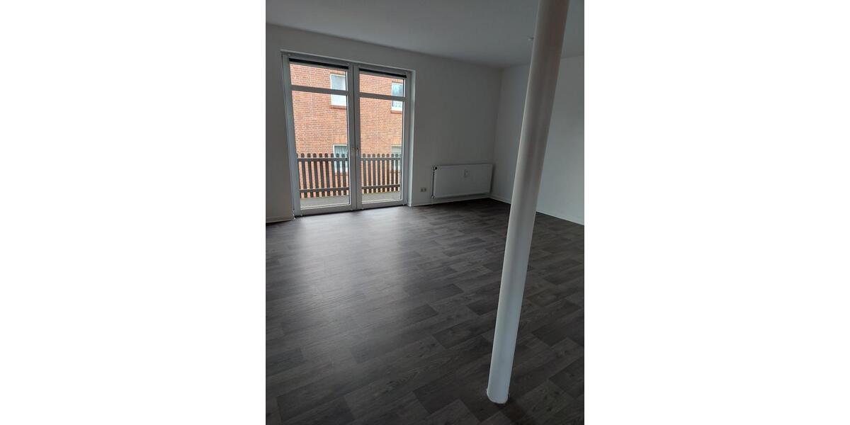 Große Maisonette-Wohnung mit Balkon in Lüchow zu vermieten 4 zimmer