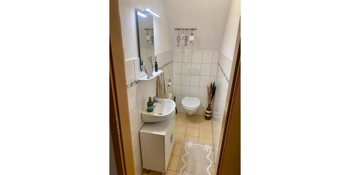 Dachgeschoßwohnung Göttingen Elliehausen / Esebeck - 5 Zimmer, 150 m&sup2;, 1.200&euro; | Angebot:26230545