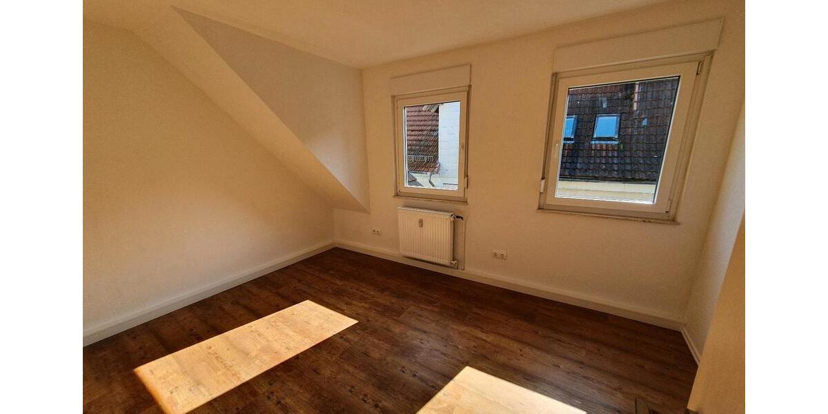 Maisonettenwohnung Neukirchen - 3.5 Zimmer, 90 m&sup2;, 590&euro; | Angebot:24753632
