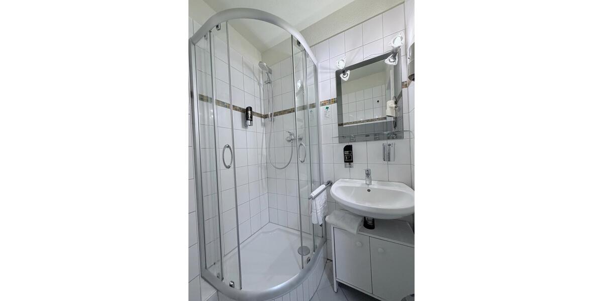 Etagenwohnung Karlsruhe Neureut - 1 Zimmer, 20 m&sup2;, 750&euro; | Angebot:26568017