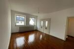 Etagenwohnung Moers - 3 Zimmer, 95 m&sup2;, 850&euro; | Angebot:25102255