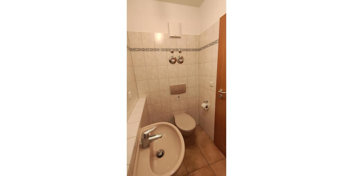 Etagenwohnung Erfurt - 3 Zimmer, 110 m&sup2;, 1.265&euro; | Angebot:26368259