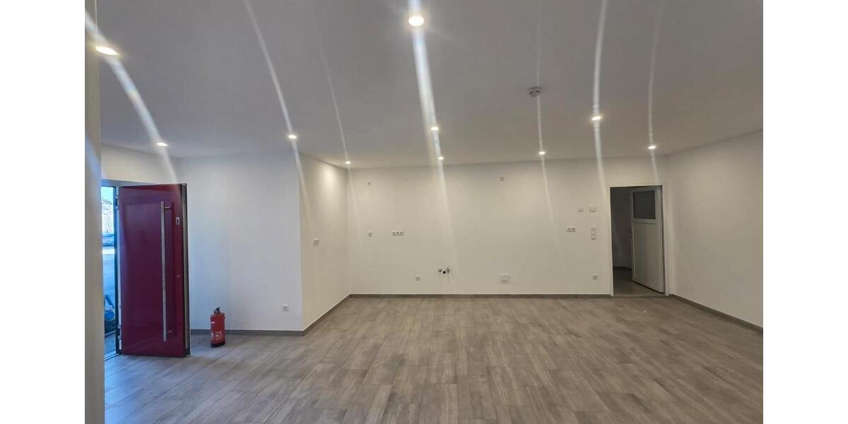 Erdgeschoßwohnung Mainburg - 2 Zimmer, 79 m&sup2;, 900&euro; | Angebot:26705092