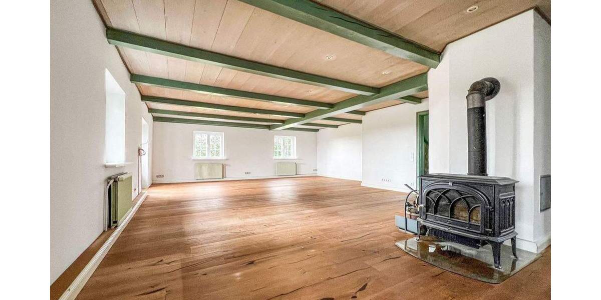 Einfamilienhaus Emmelsbüll-Horsbüll Horsbüll - 7 Zimmer, 275 m&sup2;, 2.150&euro; | Angebot:25689307