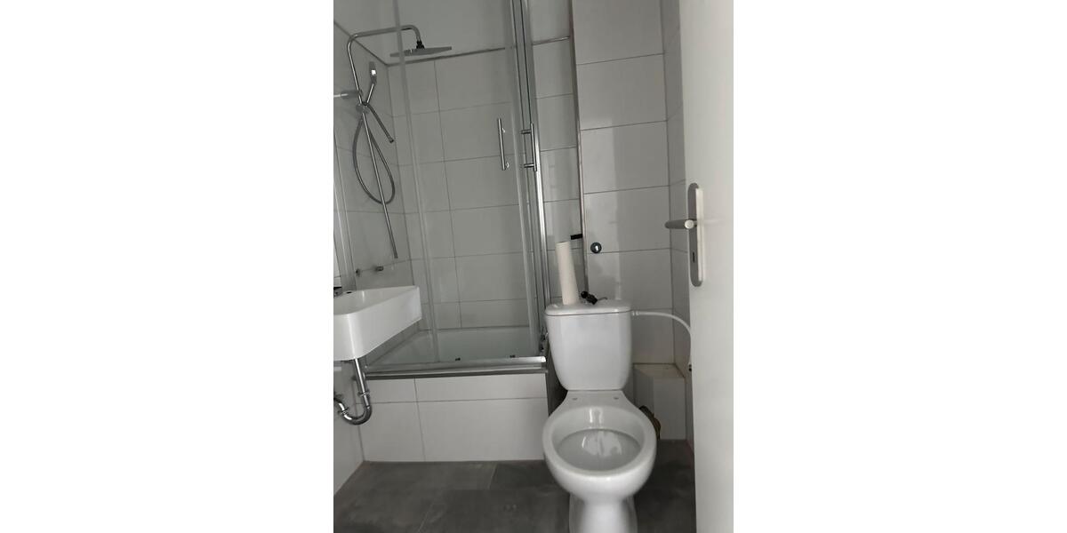 Etagenwohnung Gelsenkirchen Gelsenkirchen-Mitte - 5 Zimmer, 120 m&sup2;, 1.250&euro; | Angebot:26691965