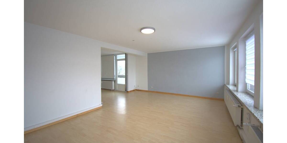 Etagenwohnung Hemmingstedt - 3 Zimmer, 98 m&sup2;, 700&euro; | Angebot:26171597