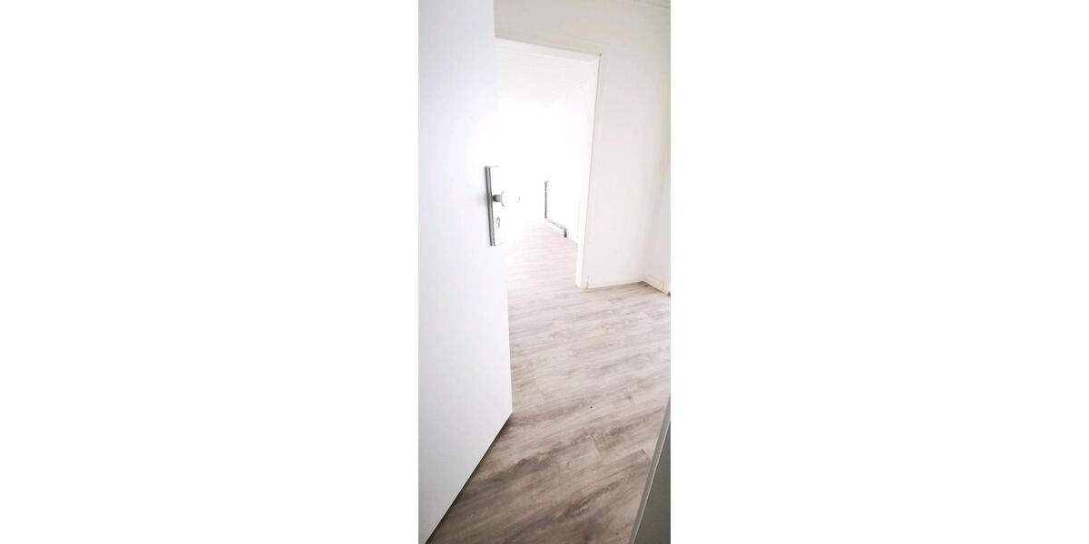 Etagenwohnung Höxter - 5 Zimmer, 135 m&sup2;, 965&euro; | Angebot:26579717