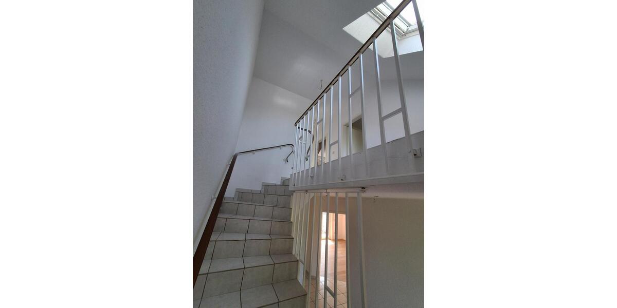Maisonettenwohnung Vechta - 4 Zimmer, 105 m&sup2;, 1.250&euro; | Angebot:26705878