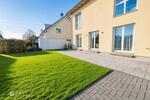 Einfamilienhaus Hennef (Sieg) - 4.5 Zimmer, 147 m&sup2;, 1.850&euro; | Angebot:23879451