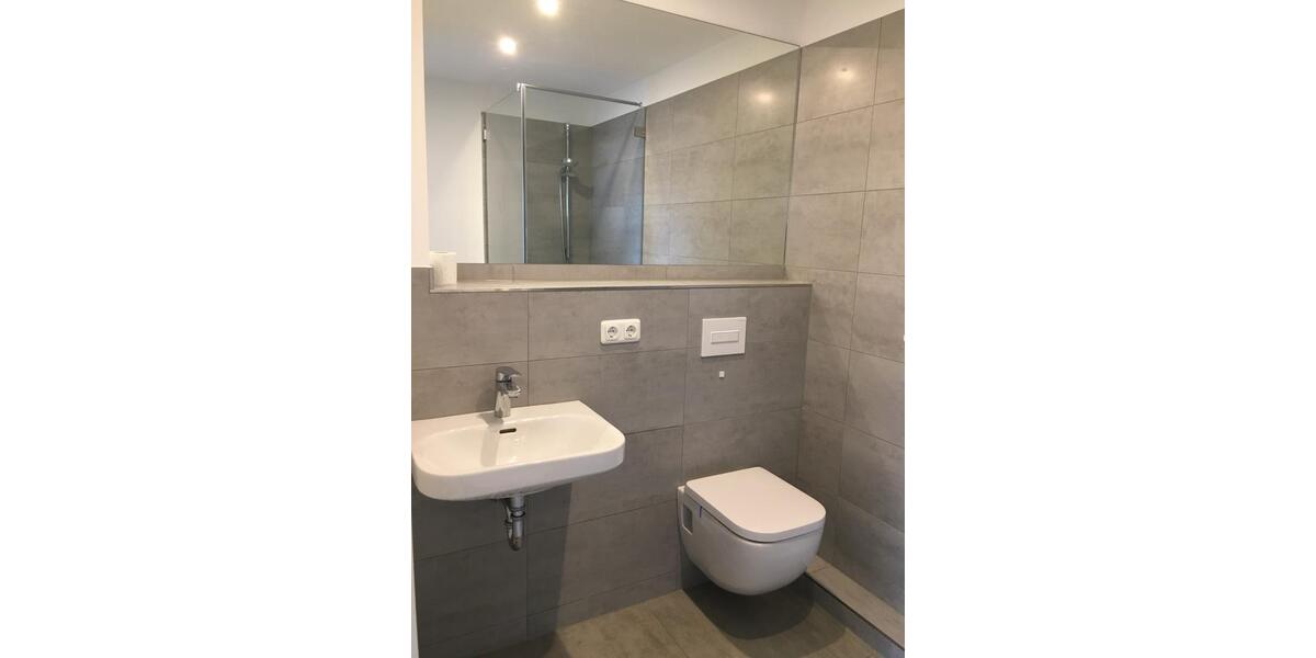 Wohnen auf Zeit Schellerten - 3 Zimmer, 100 m&sup2;, 485&euro; | Angebot:23092787