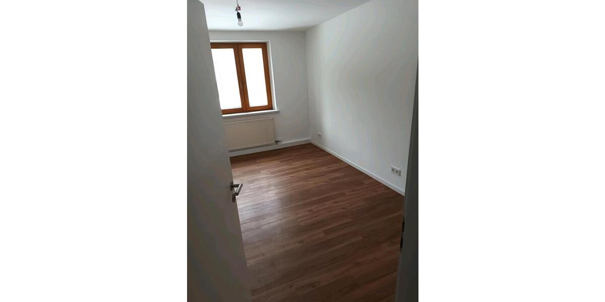 Erdgeschoßwohnung Königsee - 3 Zimmer, 60 m&sup2;, 450&euro; | Angebot:25773097