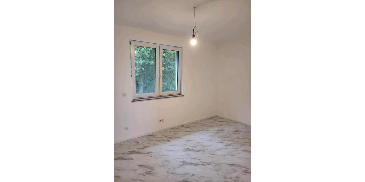 Erdgeschoßwohnung Bad Honnef - 3 Zimmer, 90 m&sup2;, 1.350&euro; | Angebot:25656552