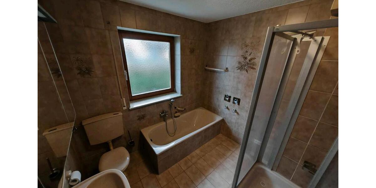 Erdgeschoßwohnung Tiefenbach - 4.5 Zimmer, 100 m&sup2;, 1.100&euro; | Angebot:26014465