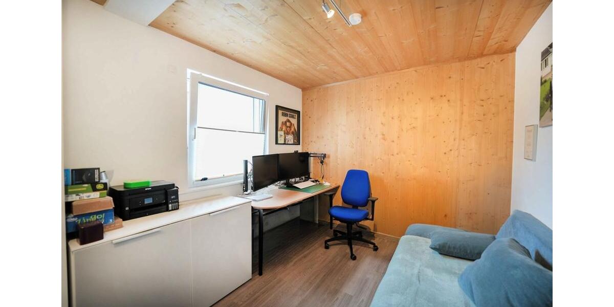 Etagenwohnung Ebersdorf bei Coburg - 4 Zimmer, 91 m&sup2;, 1.010&euro; | Angebot:26192999