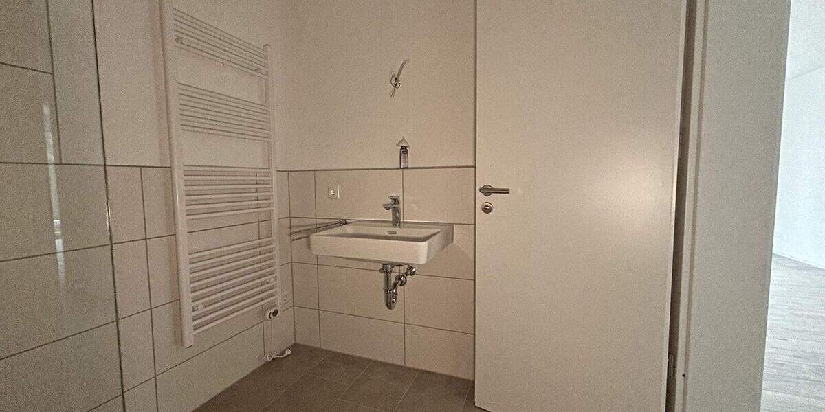 Etagenwohnung Gundelsheim / Höchstberg Gundelsheim - 4 Zimmer, 80 m&sup2;, 960&euro; | Angebot:24875783