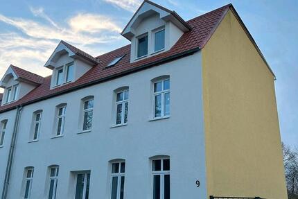 Wohnung Neustrelitz - 3 Zimmer, 70 m&sup2;, 679&euro; | Angebot:24526039