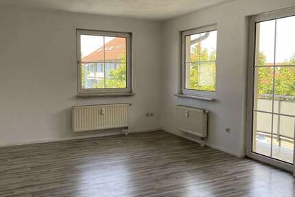 Wohnung zum Mieten in Staßfurt 300 € 54.86 m² 2 zimmer