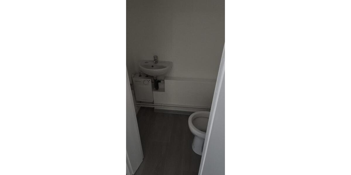 Dachgeschoßwohnung Weißenfels - 2 Zimmer, 59 m&sup2;, 340&euro; | Angebot:23907620