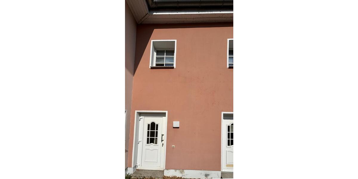 Etagenwohnung Strasburg (Uckermark) - 2 Zimmer, 57 m&sup2;, 287&euro; | Angebot:22050427