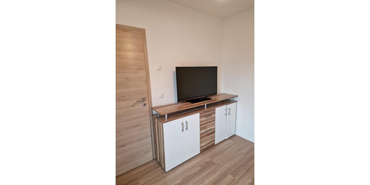 Erdgeschoßwohnung Niederaichbach - 1 Zimmer, 17 m&sup2;, 350&euro; | Angebot:25419273