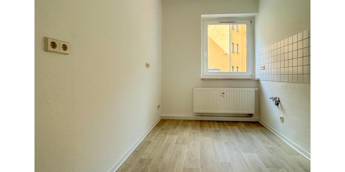 Erdgeschoßwohnung Plauen - 3 Zimmer, 62 m&sup2;, 269&euro; | Angebot:24782800