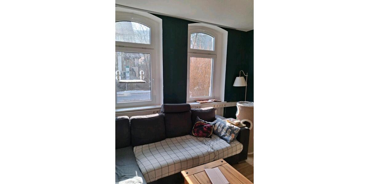 Erdgeschoßwohnung Hildburghausen - 4 Zimmer, 100 m&sup2;, 600&euro; | Angebot:24825664