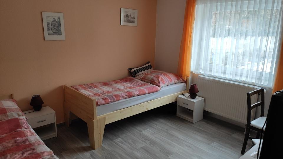 Wohnen auf Zeit Herzogenaurach - 4 Zimmer, 130 m&sup2;, 20&euro; | Angebot:23431341