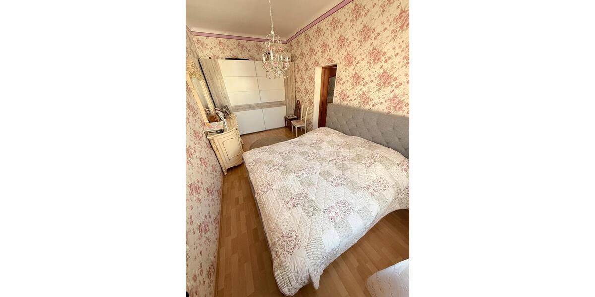 Etagenwohnung Frankfurt (Oder) Booßen - 4 Zimmer, 101 m&sup2;, 1.150&euro; | Angebot:26115806