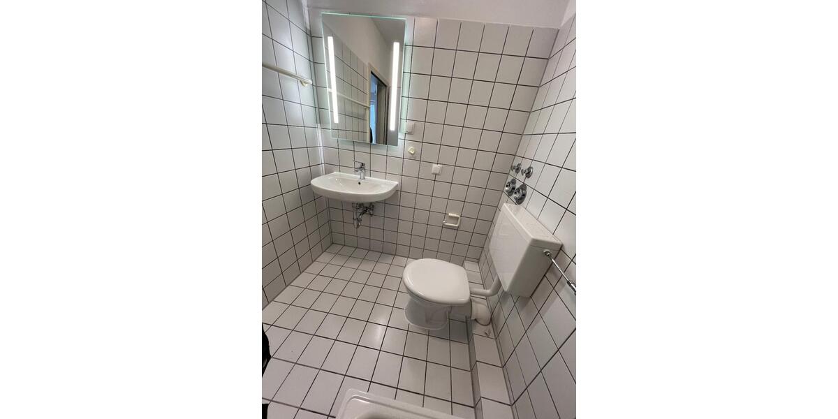 Etagenwohnung Hildesheim - 1 Zimmer, 32 m&sup2;, 260&euro; | Angebot:26704815
