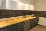 HELLE UND FREUNDLICHE ARBEITSRÄUME 4 zimmer