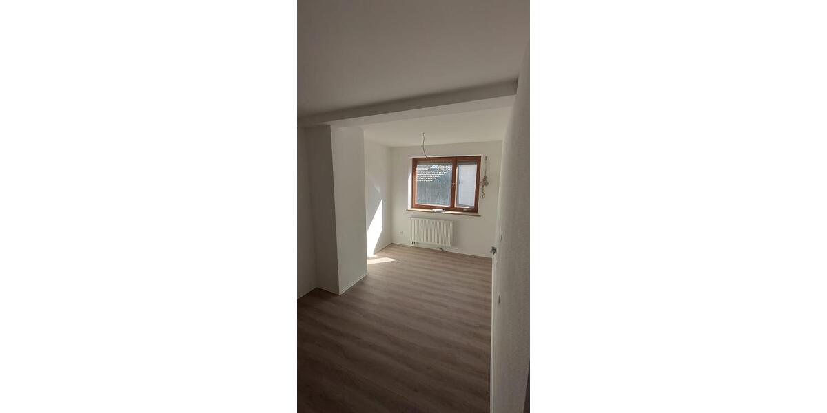 Etagenwohnung Lichtenfels - 3 Zimmer, 95 m&sup2;, 720&euro; | Angebot:26643610