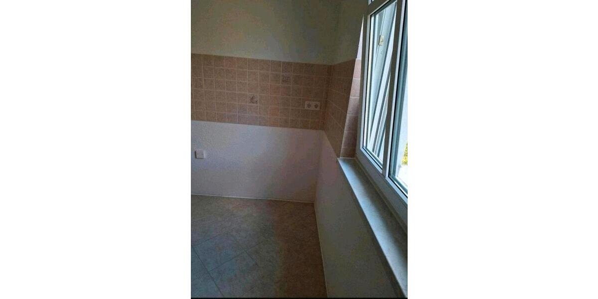 Etagenwohnung Döbeln - 3 Zimmer, 75 m&sup2;, 490&euro; | Angebot:26431478