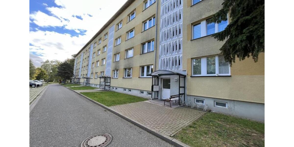 Etagenwohnung Querfurt - 4 Zimmer, 75 m&sup2;, 445&euro; | Angebot:26235228