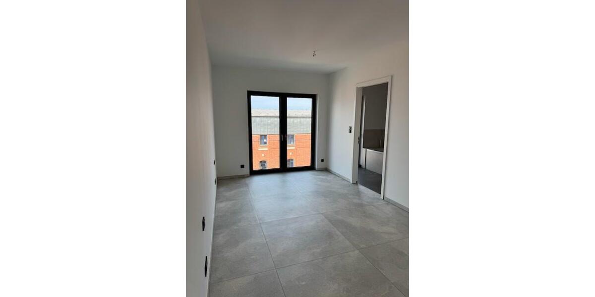 Etagenwohnung Cottbus - 3 Zimmer, 138 m&sup2;, 1.938&euro; | Angebot:26632400
