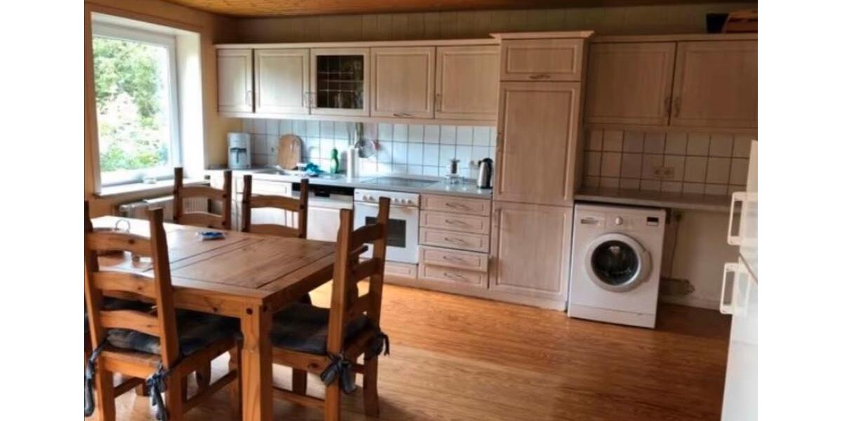 Erdgeschoßwohnung Brunsbüttel - 3 Zimmer, 100 m&sup2;, 830&euro; | Angebot:25919246