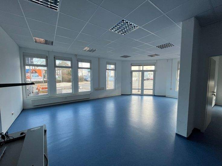 Gewerbeobjekt Nürnberg Gibitzenhof - 3 Zimmer, 152 m&sup2;, 1.520&euro; | Angebot:25037935