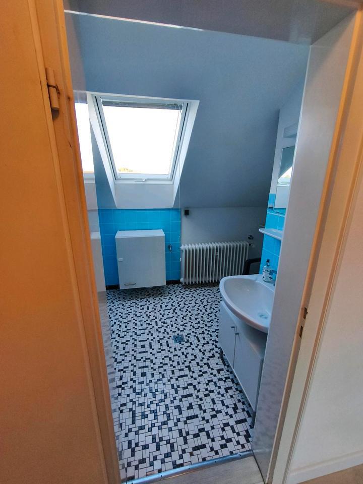 Schöne 2-Zimmer-Dachgeschoßwohnung in ruhiger Lage Gellershagen