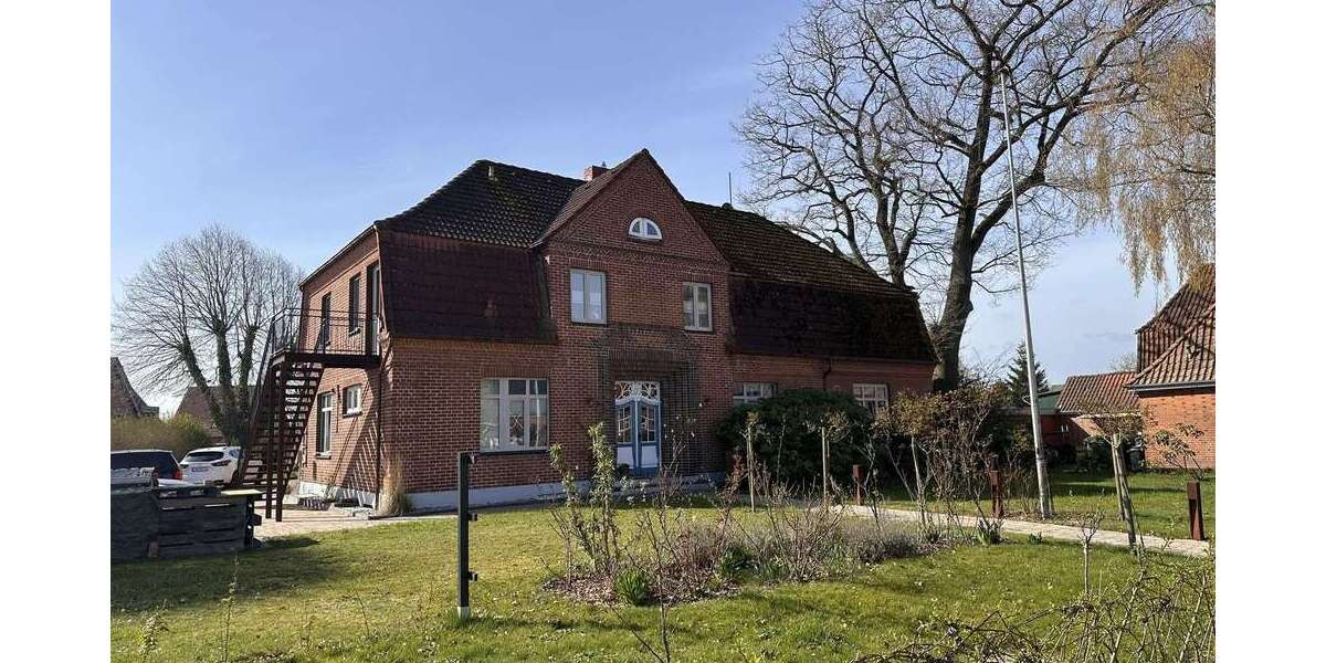 Etagenwohnung Lensahn - 5 Zimmer, 160 m&sup2;, 1.750&euro; | Angebot:26363549