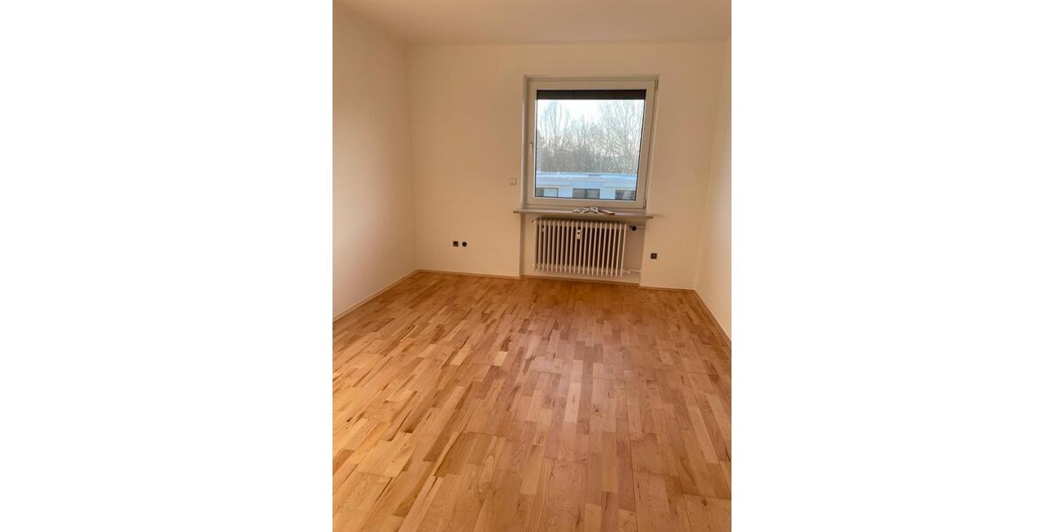 Etagenwohnung Egling - 3.5 Zimmer, 79 m&sup2;, 2.200&euro; | Angebot:24719022
