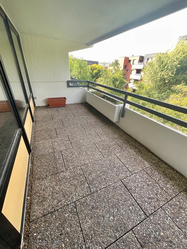Familienwohnung mit Balkon zimmer